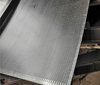Tấm inox đục lỗ 1mm