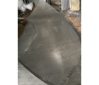 Lưới inox lỗ tròn 