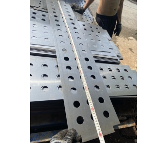 Lưới móc gạch giá rẻ gia công theo yêu cầu TPHCM