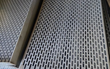 Khám phá lợi ích đáng giá của tấm thép đục lỗ trang trí