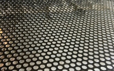 Bạn đã biết địa chỉ chuyên gia công tôn đục lỗ nổi tiếng nhất chưa?