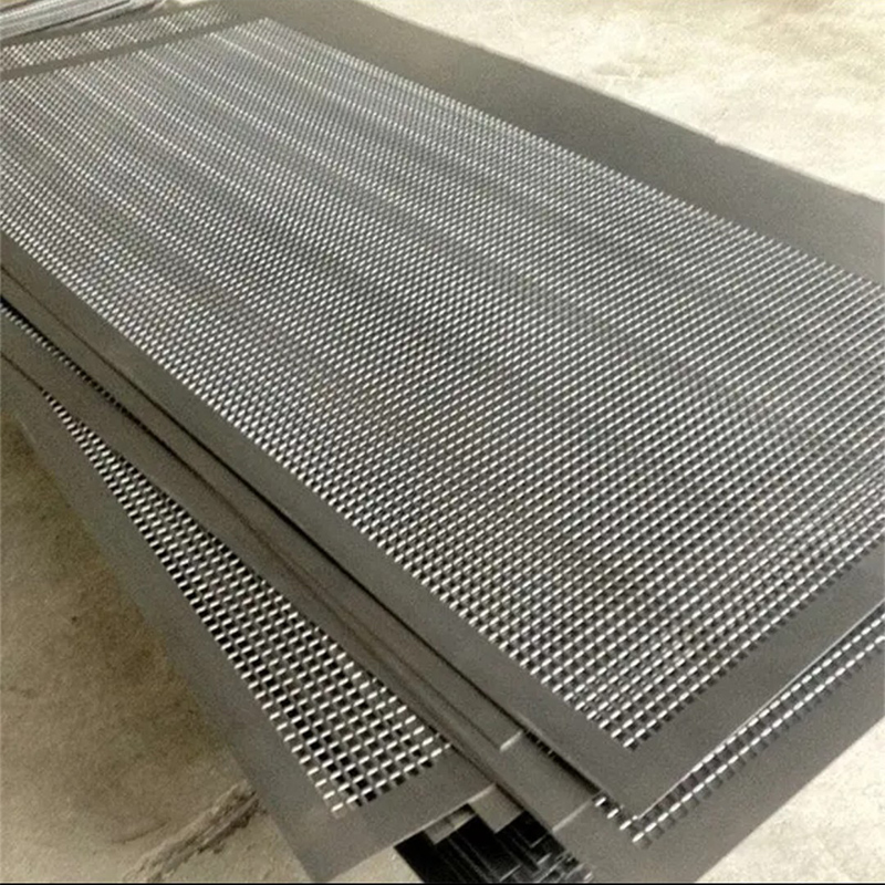 tôn lỗ mạ kẽm
