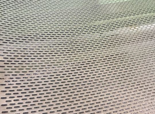 Lưới inox đột lỗ
