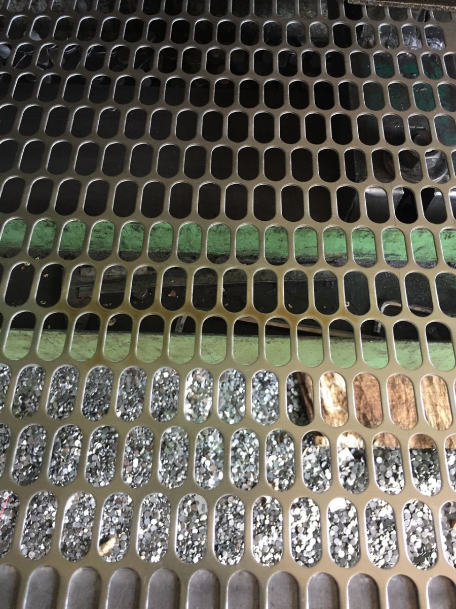 gia công tấm thép đục lỗ quận 5