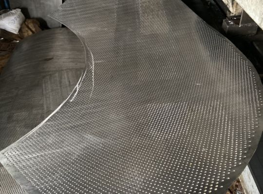 Lưới inox lỗ tròn