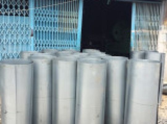 Lưới sàn cuộn giá tốt