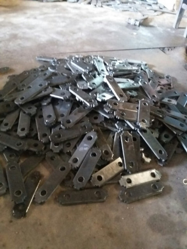 lưới thép đột lỗ tròn
