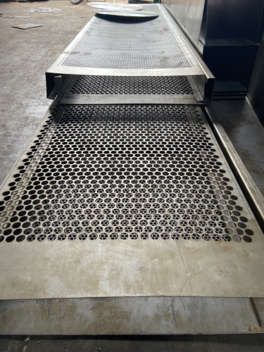 lưới thép đục lỗ tròn ở hcm