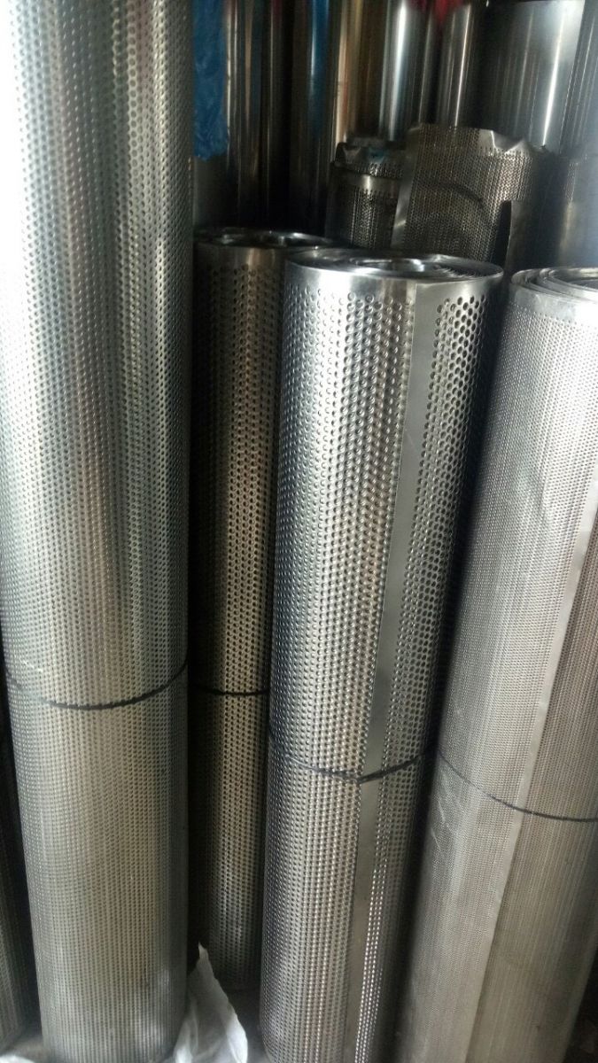 nhận gia công thép đục lỗ tại Bình Thạnh