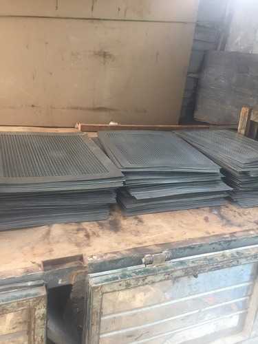 sản xuất tấm thép đột lỗ tại tphcm