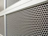 Cách vệ sinh các loại lưới inox đột lỗ đúng nhất